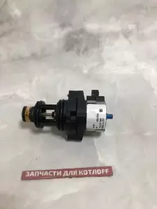  Шаговый двигатель модуля обратной магистрали