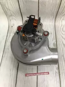 Вентилятор дымоудаления (турбина 40W) Bosch / Buderus 87186429220 для котлов